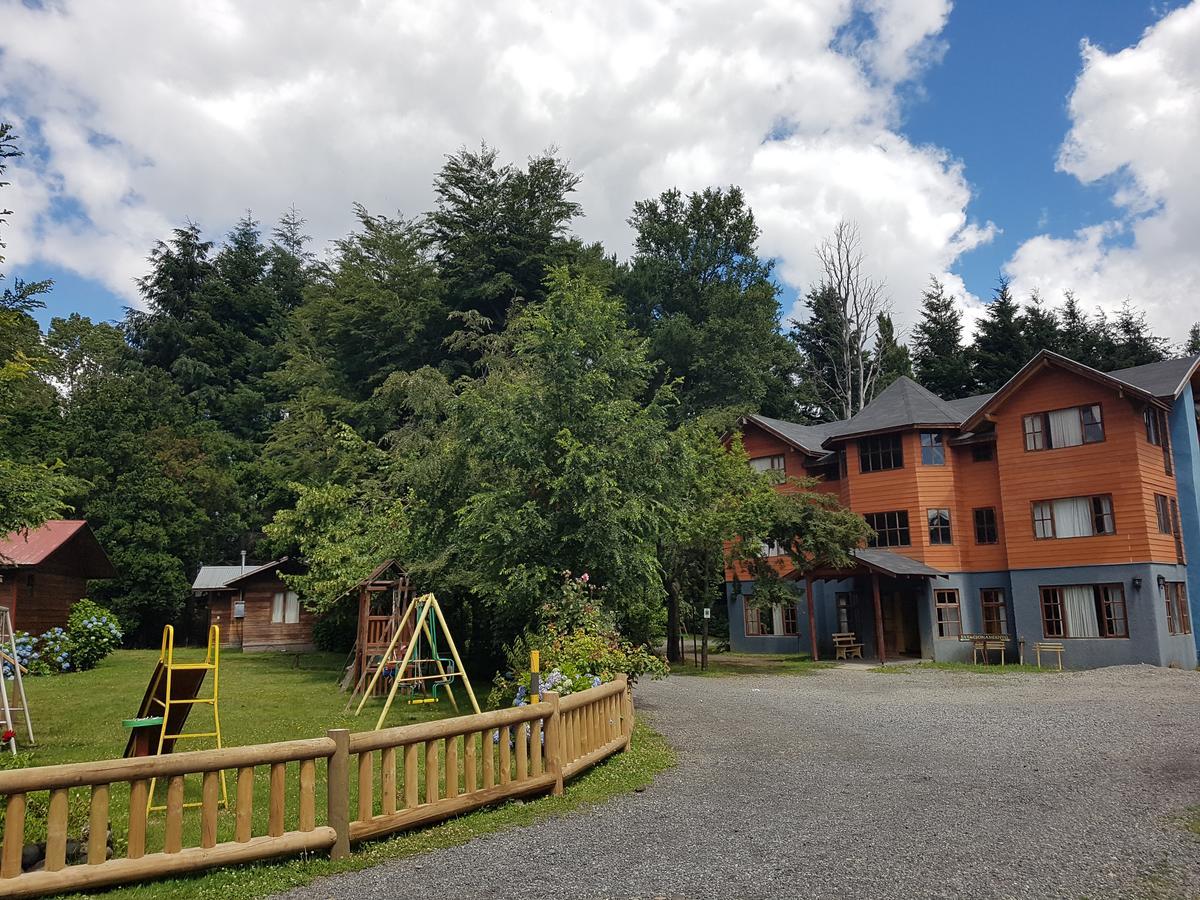 Santa Maria Pucon Hotel Exterior photo