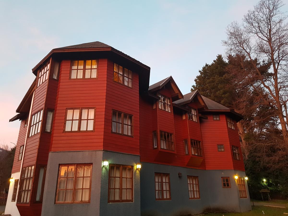 Santa Maria Pucon Hotel Exterior photo